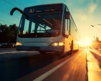 دليلك الذكي لاستخدام المواصلات وخدمات النقل في الإمارات